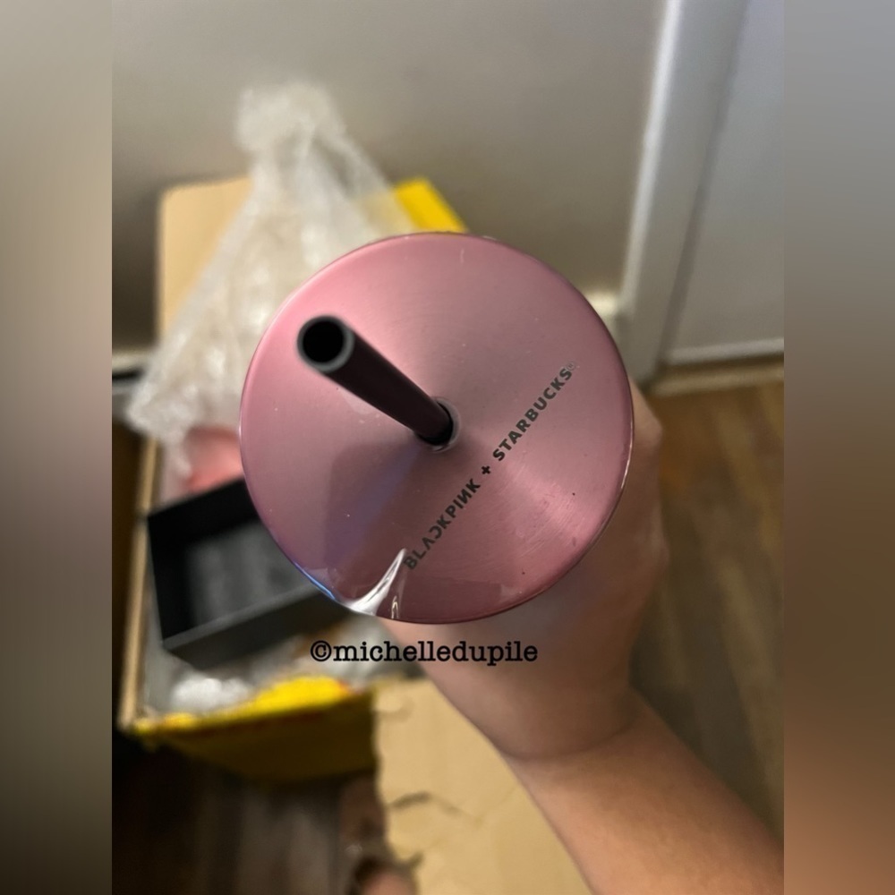 STARBUCKS x BlackPink Rhinestone - Picture 3 of 7